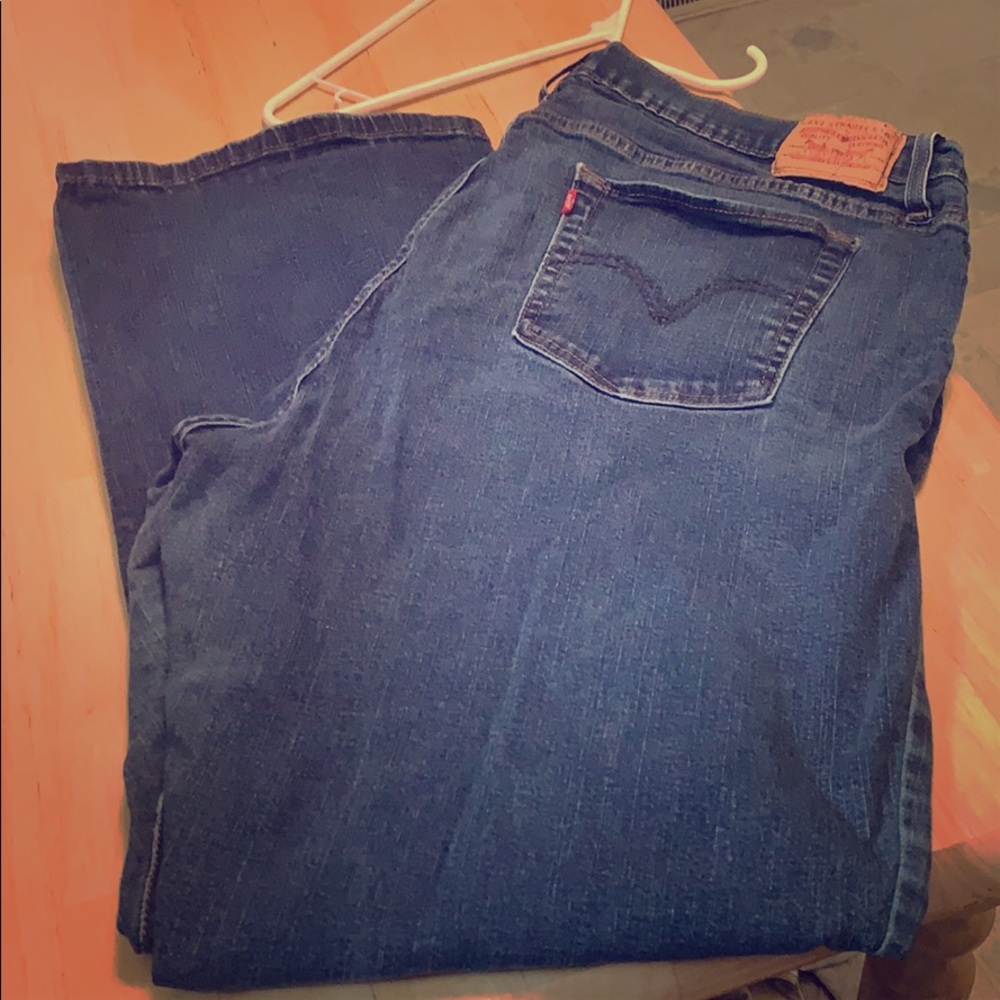 Final price!!  Plus size Levi’s jeans